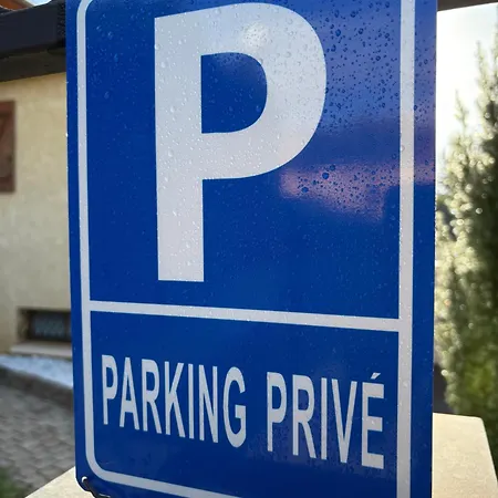 Appartement Calme Avec Parking Acces Rapide Eurexpo Le Chasseland Chassieu
